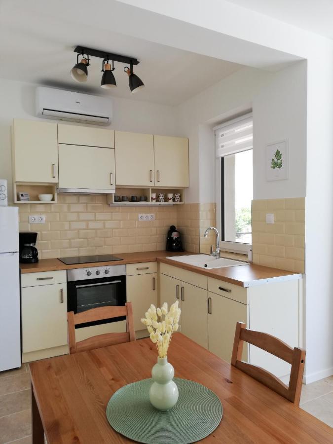 Zoeld Terasz Vendeghaz Apartment Egerszalok Ngoại thất bức ảnh